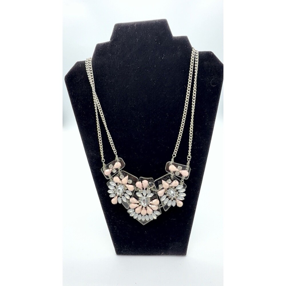 assorted necklaces Bundle - Picture 12 of 16
